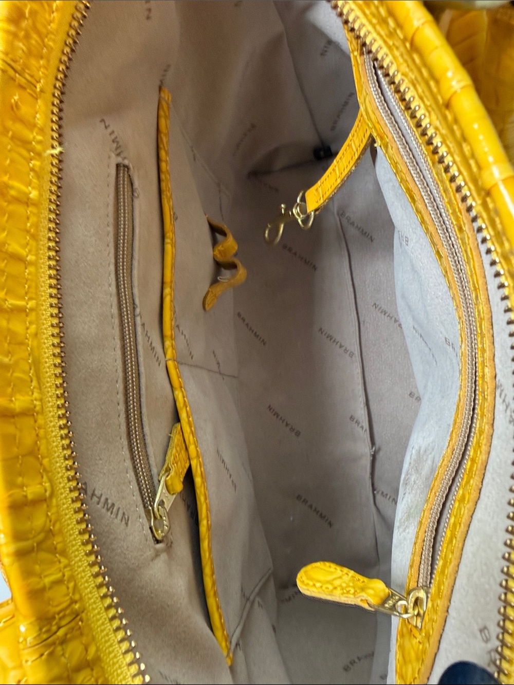 Brahmin Medium Asher Tote in Yellow Melbourne Croc Embossed Leather - Picture 4 of 12